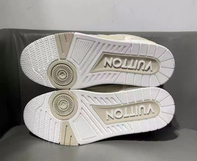 PK God Batch LOUIS VUITTON Skate Sneaker Beige White  review JESSICA WALL 03