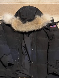 Canada Goose Wyndham Parka review 1