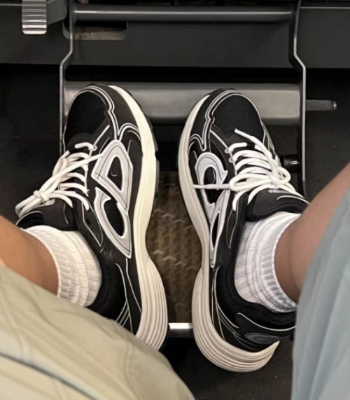 PK God Batch Dior Light Grey 'B30' Sneakers Black Coffee Color 3SN279ZND-H969 review 