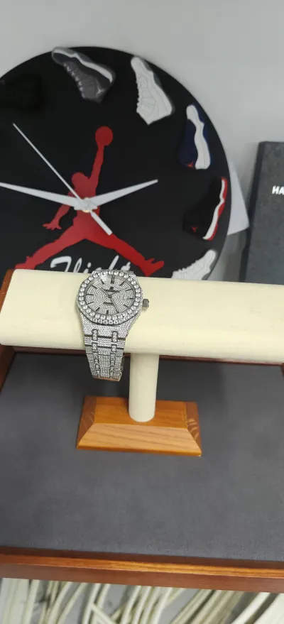 Audemars Piguet VVS Mulberry Stone Watch 41mm review Angel Garcia 00
