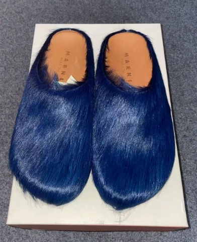 Marni Long hair Calfskin Fussbett Sabot Navy SBMR000600P412200B84 review 