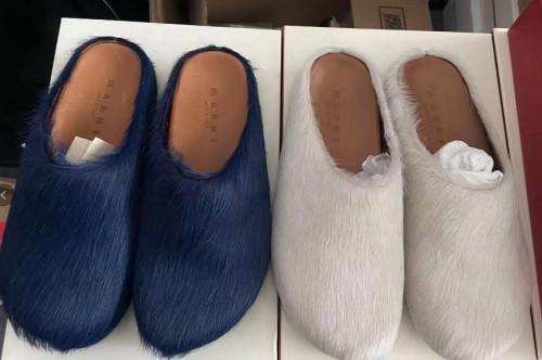 Marni Long hair Calfskin Fussbett Sabot Navy SBMR000600P412200B84 review 