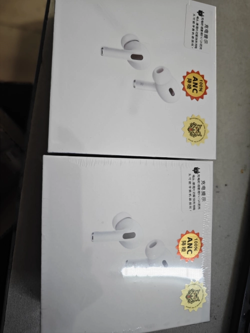 Apple Airpods Pro (2nd Gen/2023) MagSafe Case (USB-C) MTJV3AM/A review 