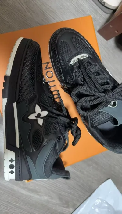PK God Batch Louis Vuitton Skate Sneaker Black 51BCOLRB review T***