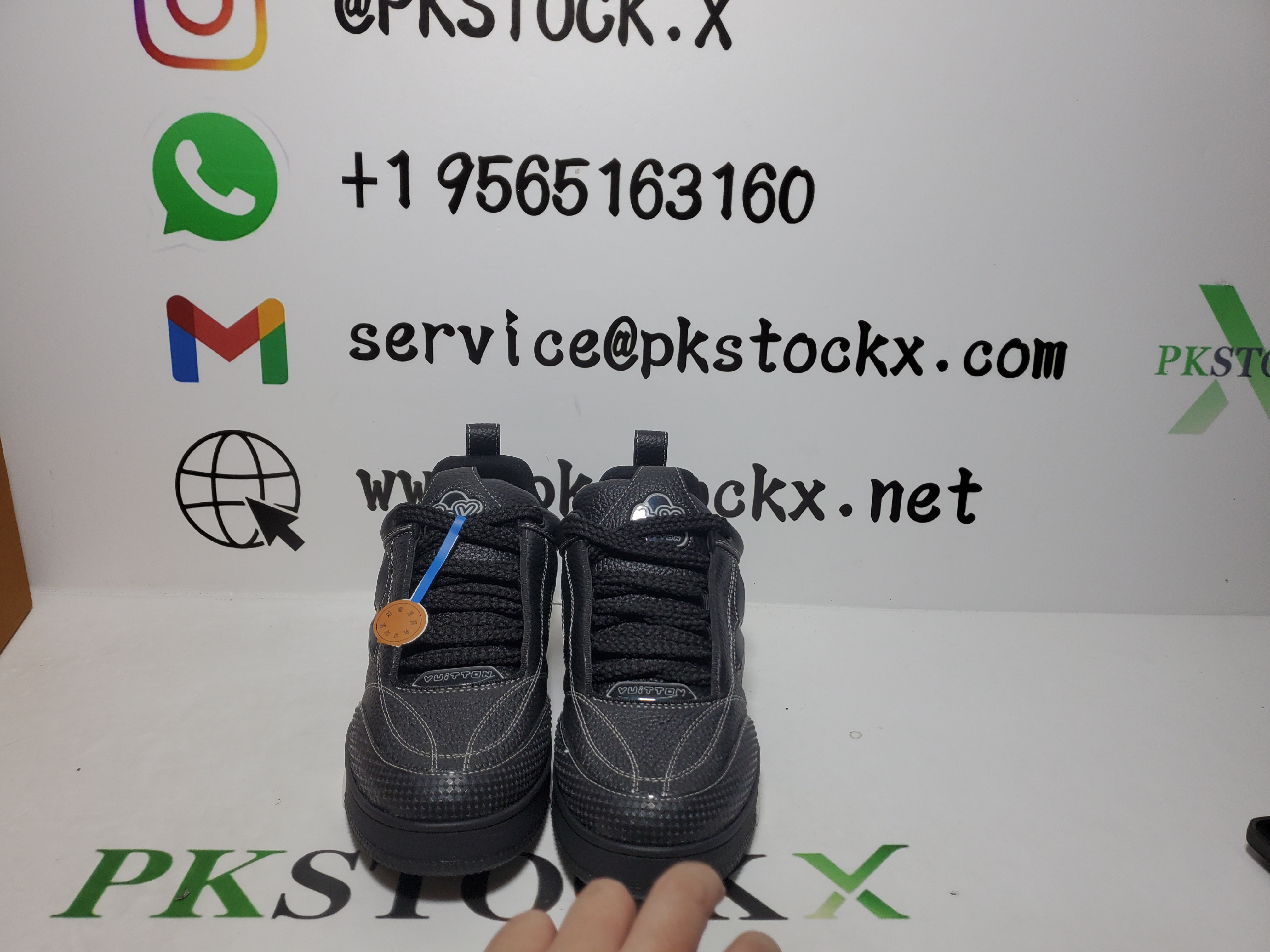 PK God Batch LOUIS VUITTON Skate Sneakers Black review T*** 02