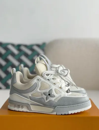 PK God Batch LOUIS VUITTON Leather lace up Fashionable Board Shoes White Gray 1ACQP4 review K*** 01