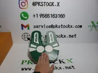 PK God Batch LOUIS VUITTON Leather lace up Fashionable Board Shoes White Green 1AC520 review 4