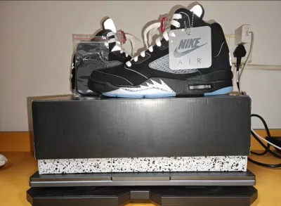 PK God Batch Air Jordan 5 Retro OG Black Metallic Reimagined HF3975-001 review E*** 01
