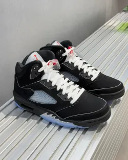 PK God Batch Air Jordan 5 Retro OG Black Metallic Reimagined HF3975-001 review H*** 01