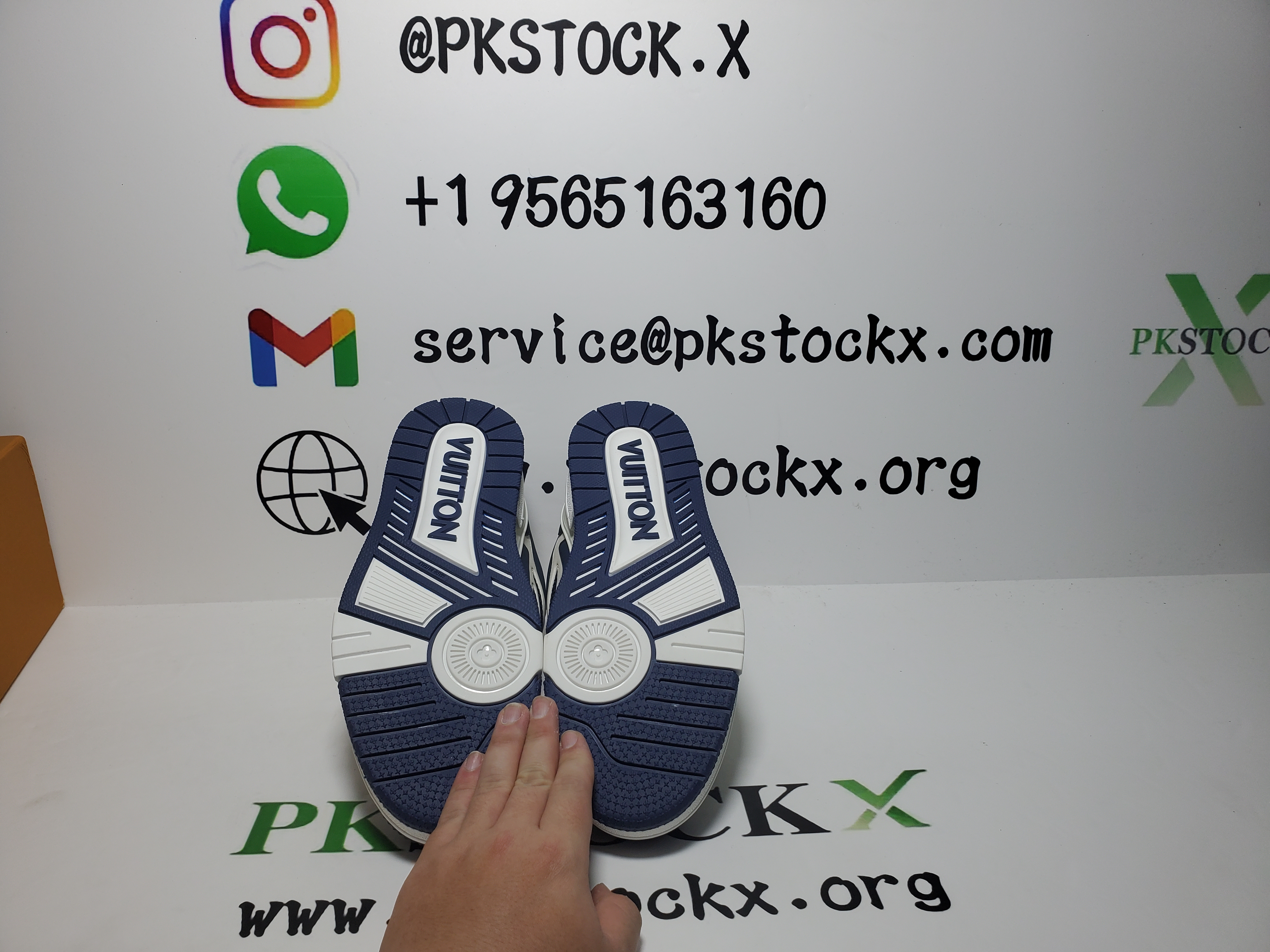 PK God Batch LOUIS VUITTON Leather lace up Fashionable Board Shoes Blue 51BCOLRB review D*** 04