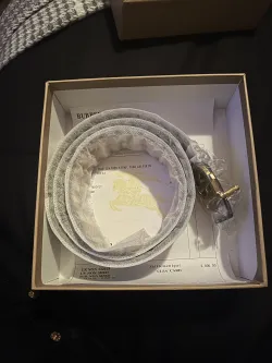 Burberry Thin Reversible Check TB Belt Gold review Jefe 01