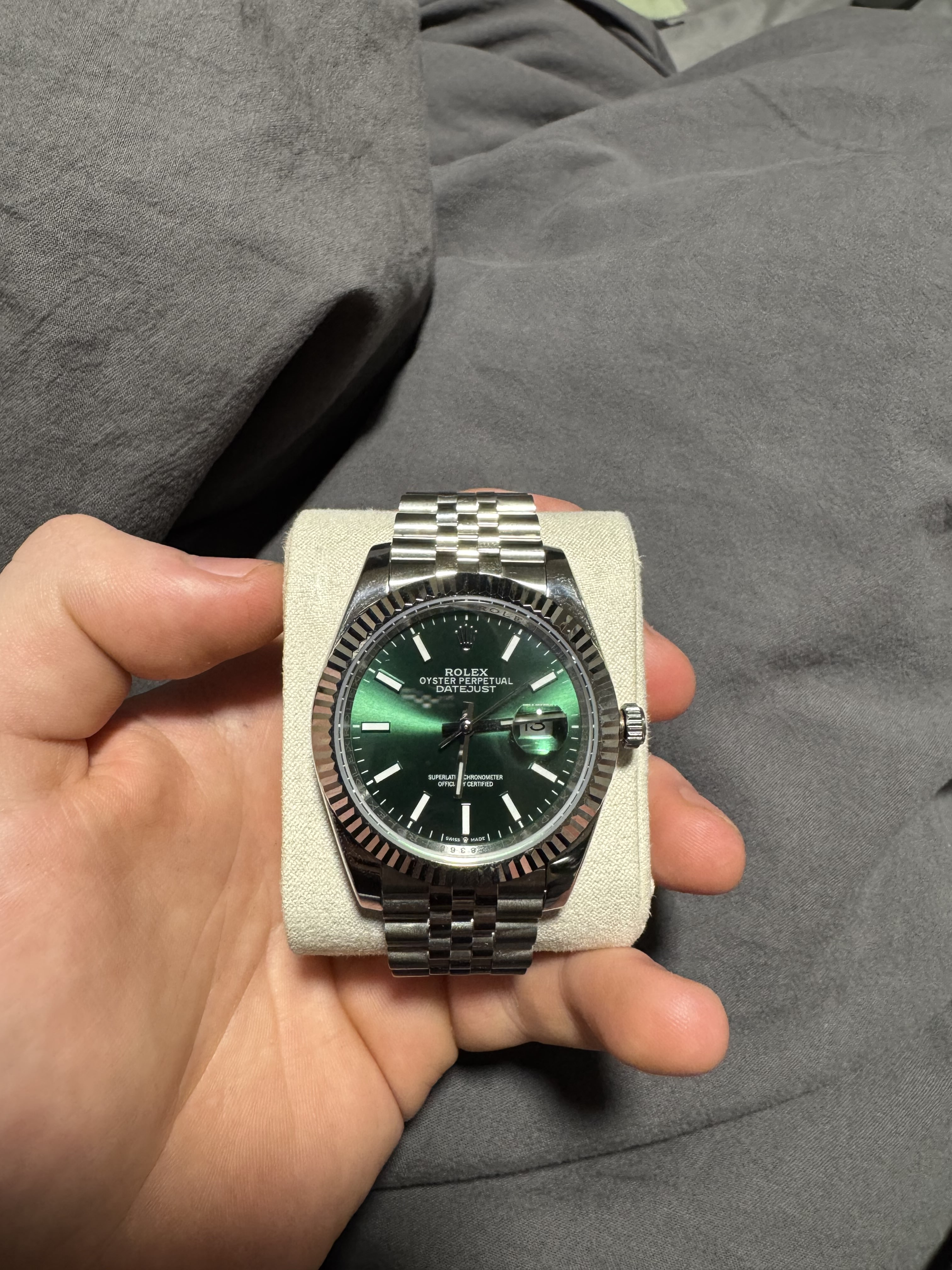 PKStockX Rolex Datejust 41 Oyster-41 mm-Oystersteel and White Gold Reference 126334 m126334-0027 review W*** 01