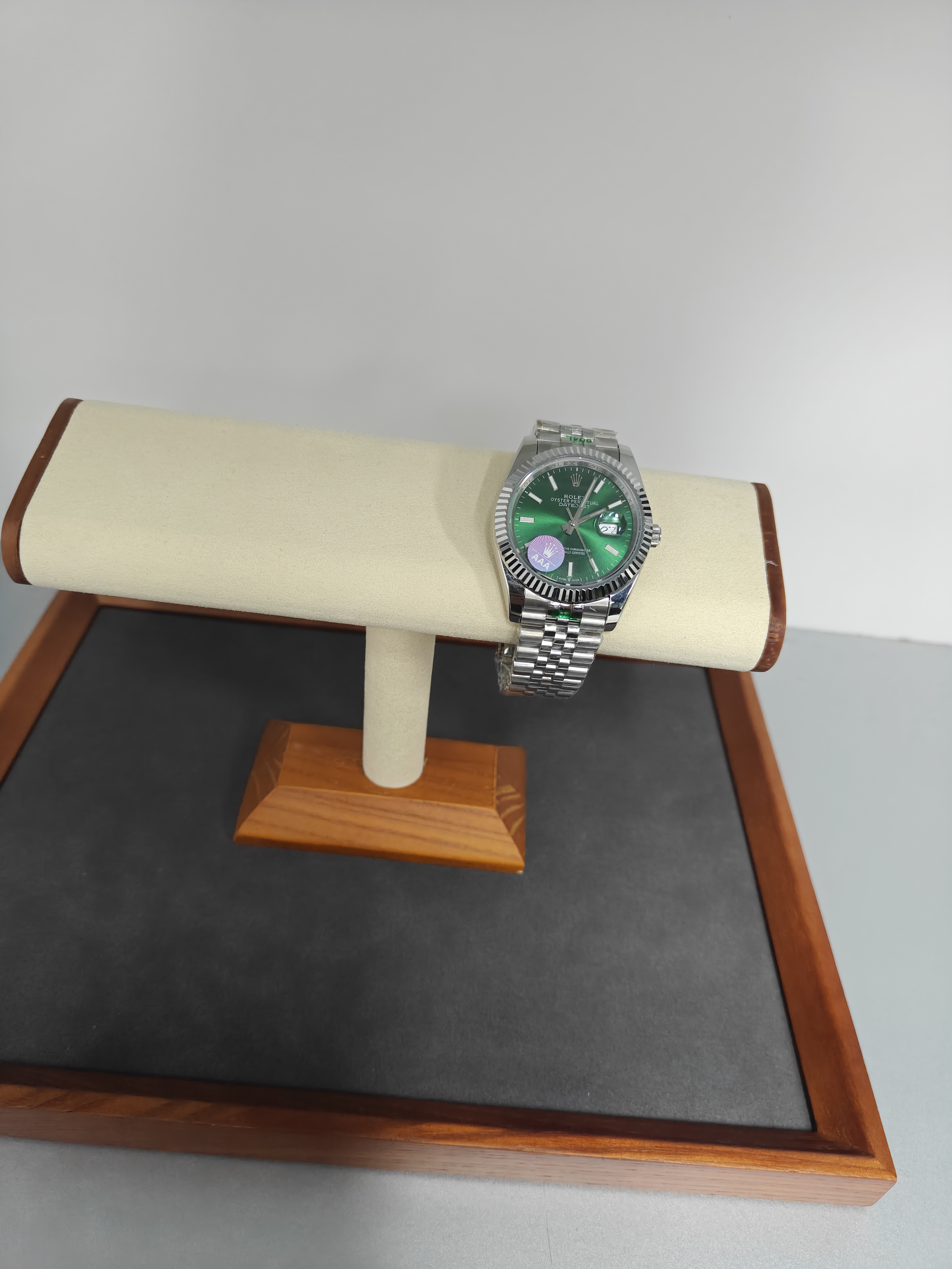 PKStockX Rolex Datejust 41 Oyster-41 mm-Oystersteel and White Gold Reference 126334 m126334-0027 review Dylan Smotek 01