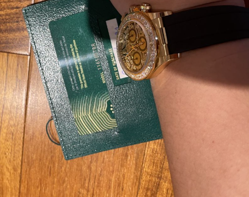 PKStockX Rolex Daytona 'Eye of the Tiger' 116588TBR Yellow Gold review Luz Molina