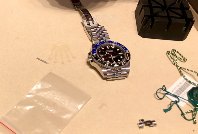 PKStockX Rolex GMT-Master II 126710 Blnr 40Mm review Alex Chavez