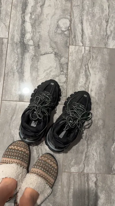 Balenciaga Track Black 555032 W1GB7 1000 (LED) review S*** 06