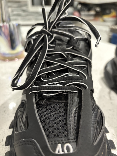 Balenciaga Track Black 555032 W1GB7 1000 (LED) review S*** 03