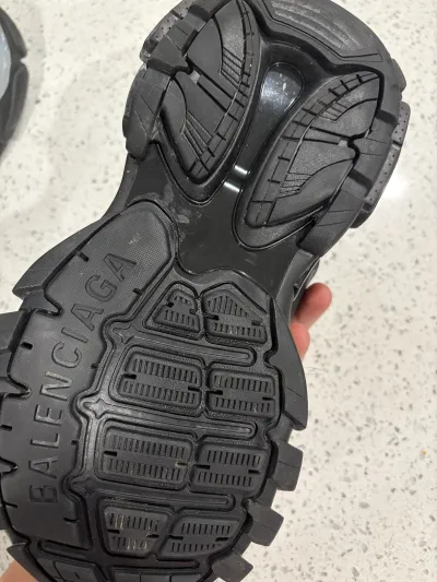 Balenciaga Track Black 555032 W1GB7 1000 (LED) review S*** 04