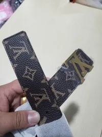 LOUIS VUITTON x Supreme LV x Supreme Brown Monogram LV Initials Belt review 2