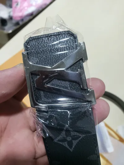 LOUIS VUITTON Belt Initiales Damier Graphite review alvin de los angeles 01