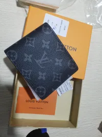 LOUIS VUITTON Wallet Multiple Monogram Eclipse review 0