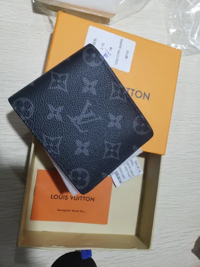 LOUIS VUITTON Wallet Multiple Monogram Eclipse review Yusef Musa 00