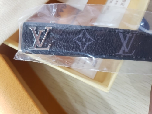 Louis Vuitton LV Slim Bracelet Monogram Eclipse Black review 