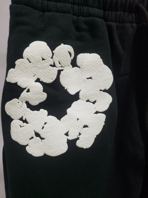 Denim Tears The Cotton Wreath Sweatpants Black review 