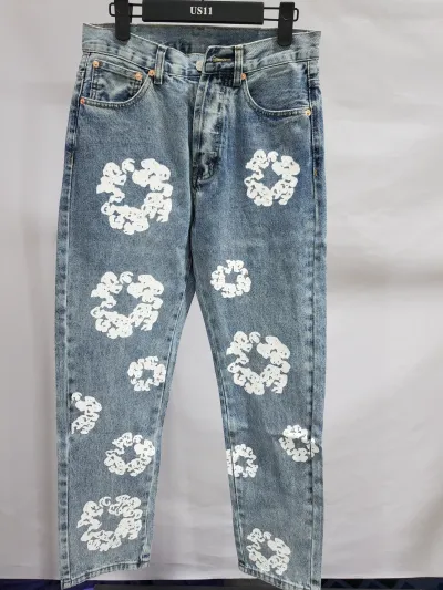 DENIM TEARS THE COTTON WREATH JEAN LIGHT WASH review Iohan Aguirre