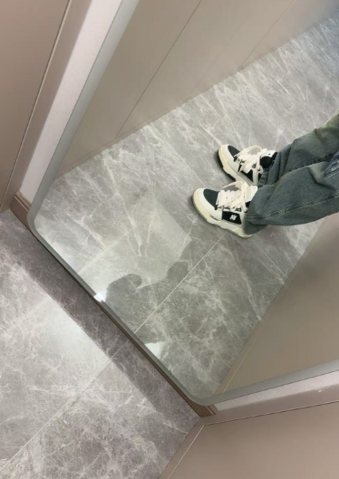 PK God Batch AMIRI White Gray Black review Alan Hernández 01