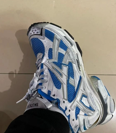 PK God Batch Balenciaga Runner White Blue review 
