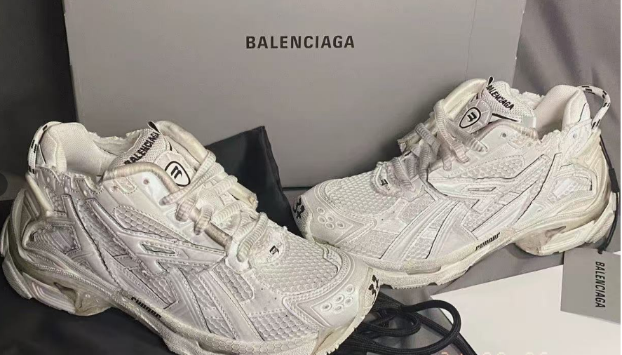 PK God Batch Balenciaga Runner White Glow In The Dark review Luckly
