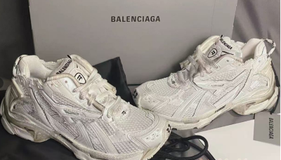 PK God Batch Balenciaga Runner White Glow In The Dark review Luckly