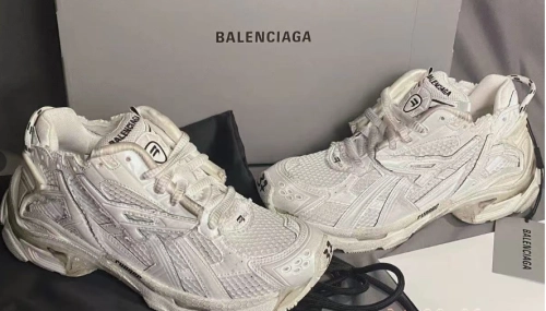 PK God Batch Balenciaga Runner White Glow In The Dark review 