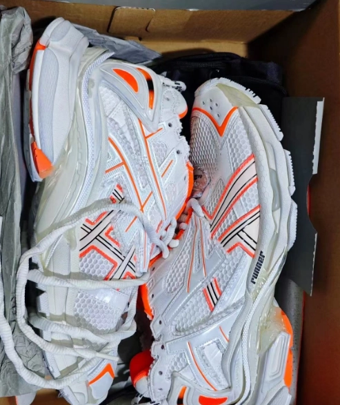 PK God Batch Balenciaga Runner White Orange 677402 W1RB2 2115 review 
