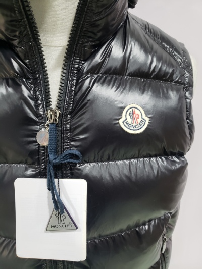 Moncler Bormes Down Vest Black (NFC) review John Portillo 01