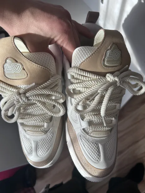 PK God Batch LOUIS VUITTON Skate Sneaker Beige White  review D*** 01