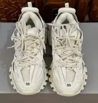 Balenciaga Track White Black 542023 W3AC1 9010 (LED) review 0