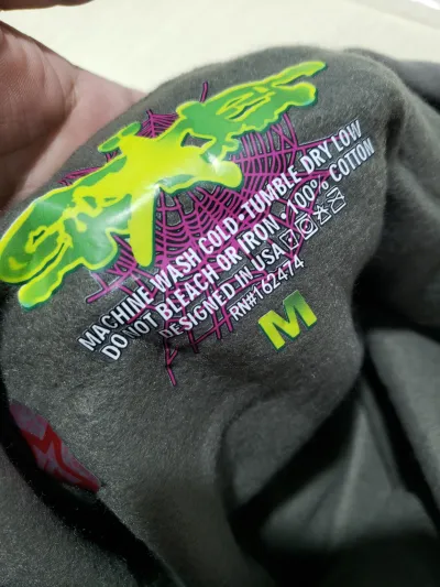 Sp5der Hoodie Grey review Kaden Miller 01