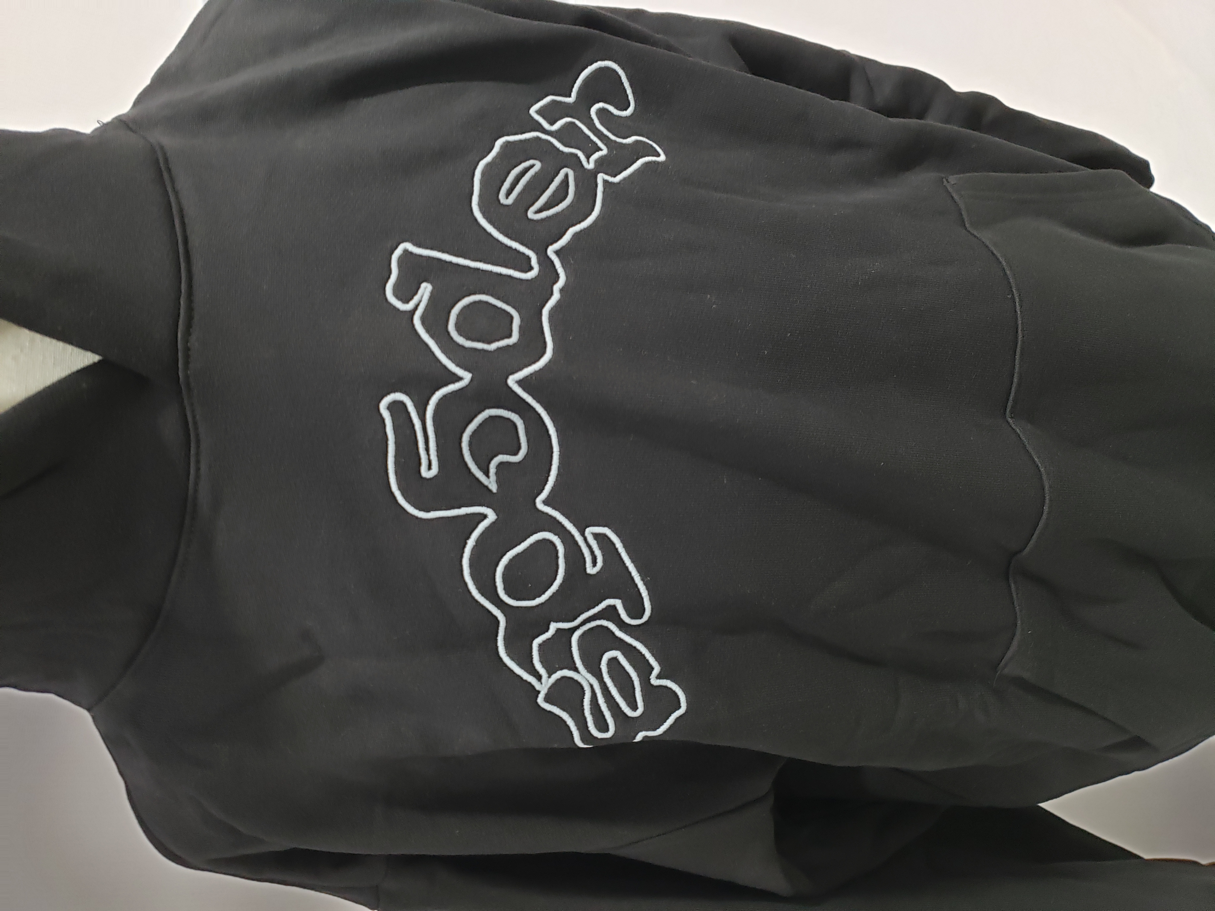 Sp5der OG Logo Hoodie Black review Julio Vilela 02