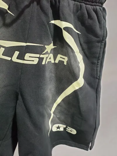 Hellstar Warm Up Shorts Black review Sebastian Torres 02