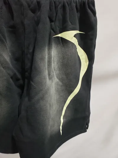Hellstar Warm Up Shorts Black review Sebastian Torres 03