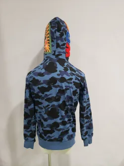 BAPE COLOR CAMO SHARK ZIP HOODIE NAVY 4580793329572 review Jorge Mora 03