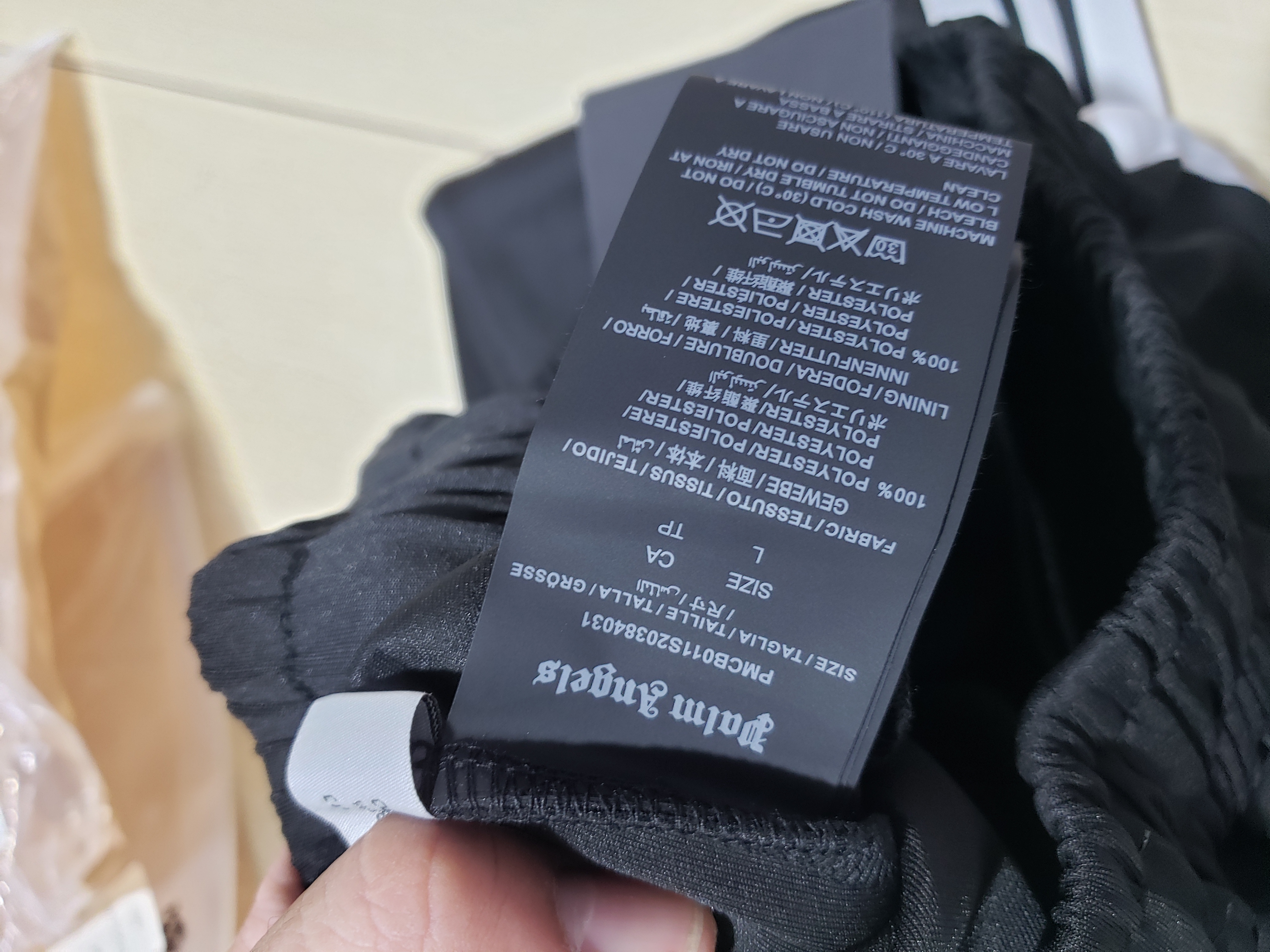 PALM ANGELS Logo Tracksuit suit review Nilcen Gonzales Medina 04