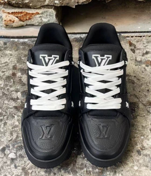PK God Batch LOUIS VUITTON Trainer All Black Embossing 1AARER review Uriah Kent