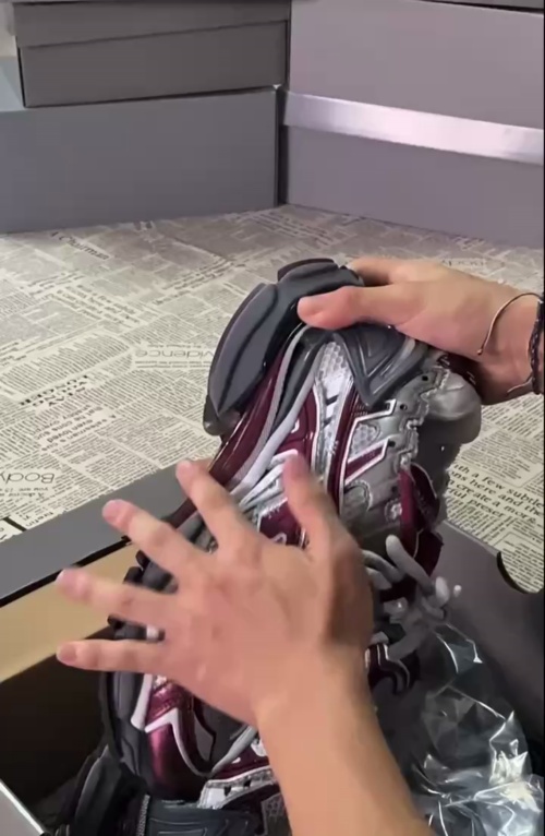 PK God Batch Balenciaga Runner White Wine Red review Jehiel Haughton