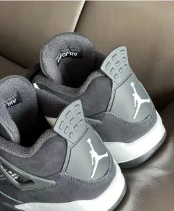 Special offer Batch Air Jordan 4 White Thunder FQ8138-001 review Jonas Gonzalez 02
