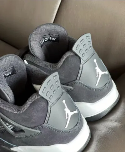Special offer Batch Air Jordan 4 White Thunder FQ8138-001 review Jonas Gonzalez 01