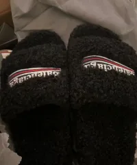 Balenciaga Furry Slides Black review 0