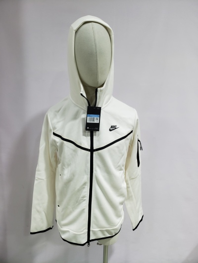 Nike Sportswear Tech Fleece Hoodie & Joggers Set White review Sebastian Florio 00